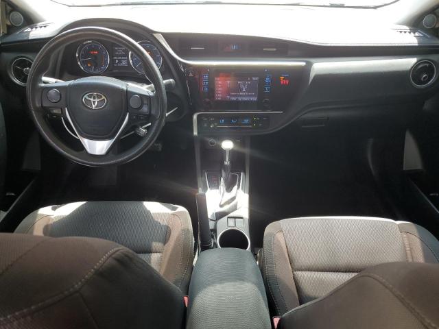 5YFBURHE3JP790029 - 2018 TOYOTA COROLLA L RED photo 8