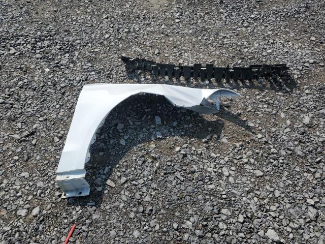 3FA6P0LU3KR185142 - 2019 FORD FUSION SE WHITE photo 12