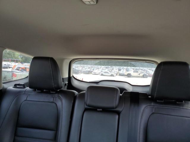 1FMCU0GD5HUD04774 - 2017 FORD ESCAPE SE SILVER photo 10