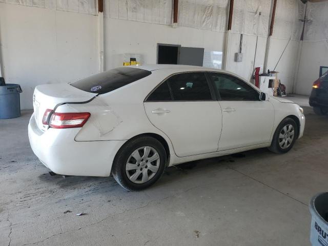 4T4BF3EK5AR041626 - 2010 TOYOTA CAMRY BASE WHITE photo 3