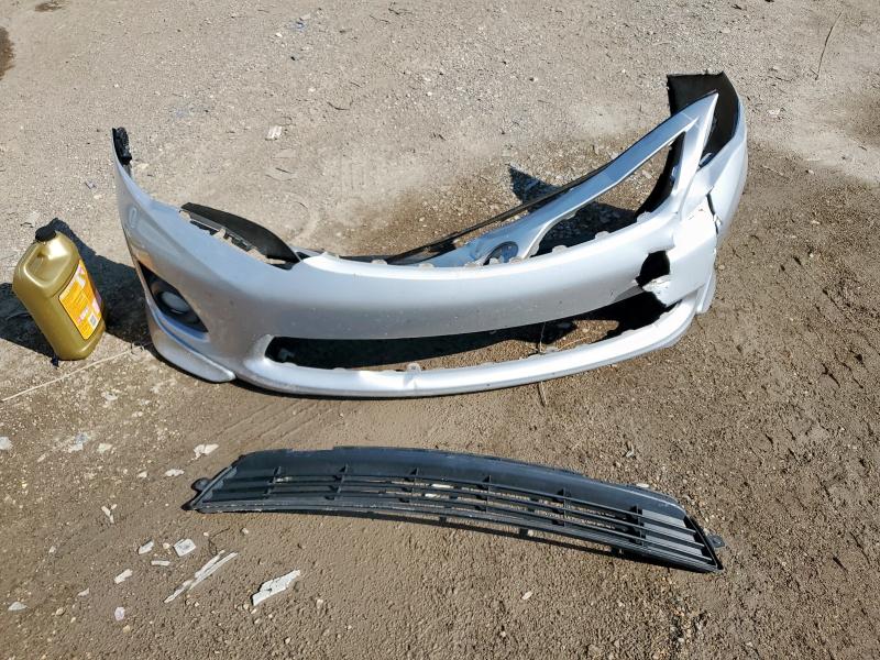 2T1BU4EE2BC638414 - 2011 TOYOTA COROLLA BASE Արծաթագույն լուսանկար 12