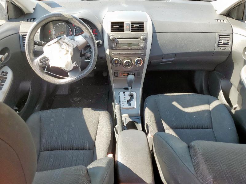2T1BU4EE2BC638414 - 2011 TOYOTA COROLLA BASE Արծաթագույն լուսանկար 8
