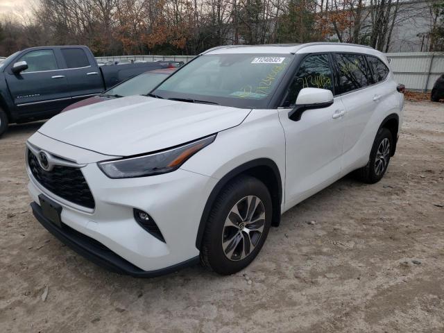 5TDGZRBH6NS196896 - 2022 TOYOTA HIGHLANDER XLE WHITE photo 1