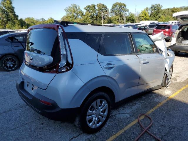 KNDJ23AU2L7031456 - 2020 KIA SOUL LX SILVER photo 3