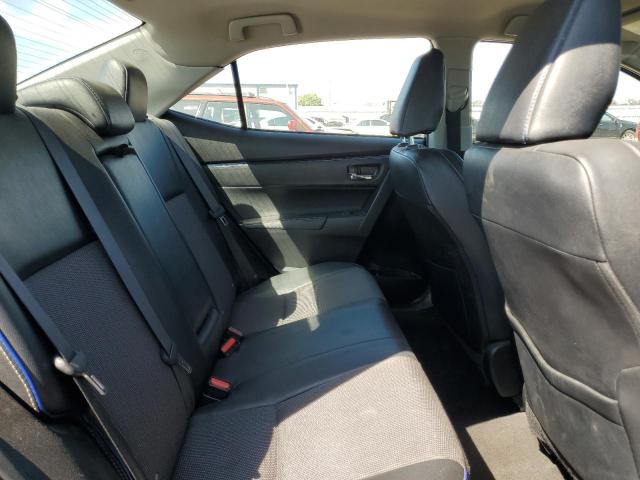 5YFBURHE3HP639573 - 2017 TOYOTA COROLLA L 灰色 照片 10