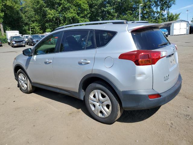 JTMBFREV0FD138123 - 2015 TOYOTA RAV4 LE SILVER photo 2