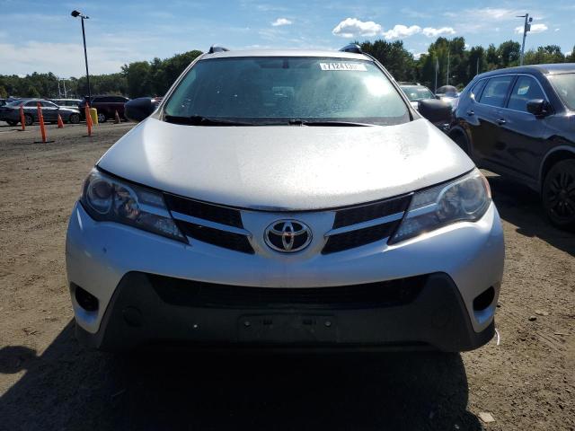 JTMBFREV0FD138123 - 2015 TOYOTA RAV4 LE SILVER photo 5