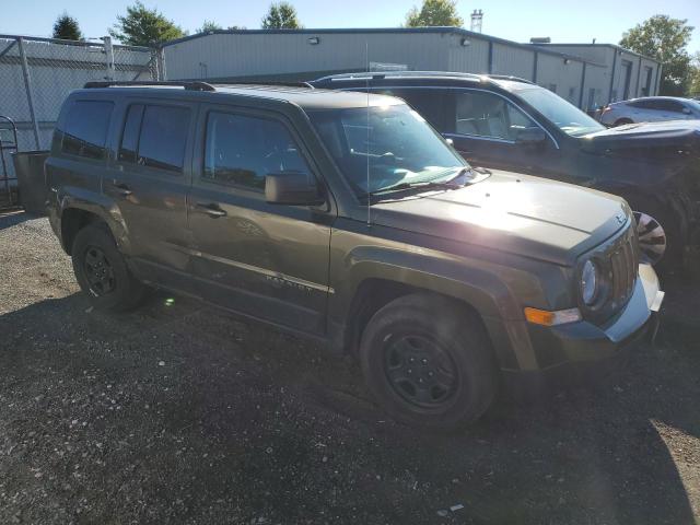 1C4NJPBB5GD537296 - 2016 JEEP PATRIOT SPORT Grün Foto 4