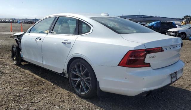 YV1102AK5H1011902 - 2017 VOLVO S90 T5 MOMENTUM WHITE photo 2