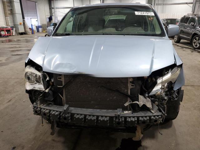 2C4RC1BG8DR555000 - 2013 CHRYSLER TOWN & COU TOURING ლურჯი ფოტო 5