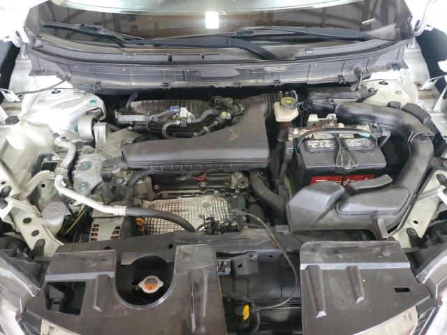 KNMAT2MT5HP605310 - 2017 NISSAN ROGUE S WHITE photo 12