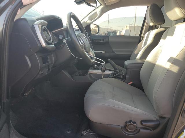 3TMAZ5CN9JM061926 - 2018 TOYOTA TACOMA DOUBLE CAB GRAY photo 7