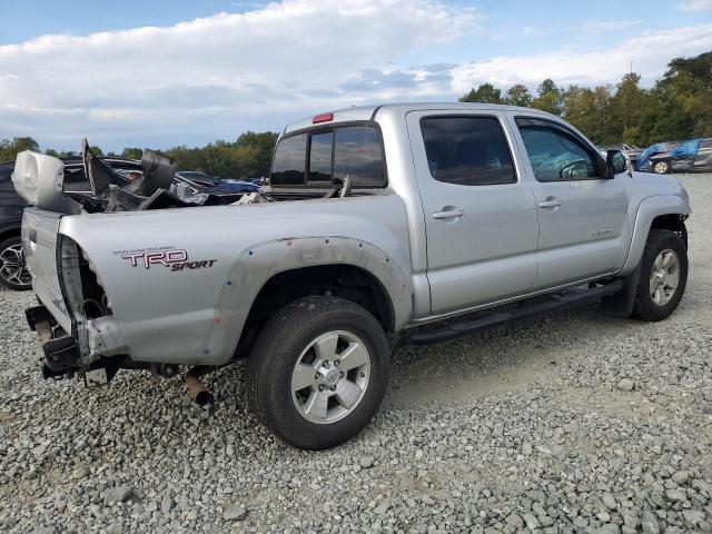 3TMJU4GNXDM150945 - 2013 TOYOTA TACOMA DOUBLE CAB PRERUNNER SILVER photo 3