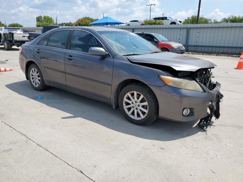 JTNBF3EK1A3002905 - 2010 TOYOTA CAMRY BASE Gris photo 4