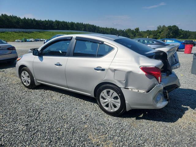 3N1CN7AP8GL844967 - 2016 NISSAN VERSA S SILVER photo 2