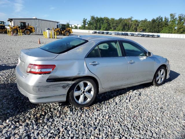 4T1BF3EK3BU188555 - 2011 TOYOTA CAMRY BASE SILVER photo 3