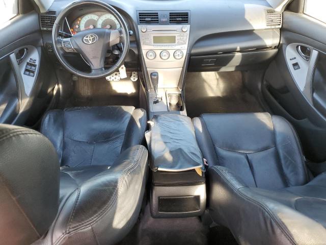 4T1BF3EK3BU188555 - 2011 TOYOTA CAMRY BASE SILVER photo 8