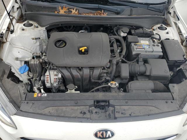 3KPF24AD5KE117290 - 2019 KIA FORTE FE WHITE photo 11