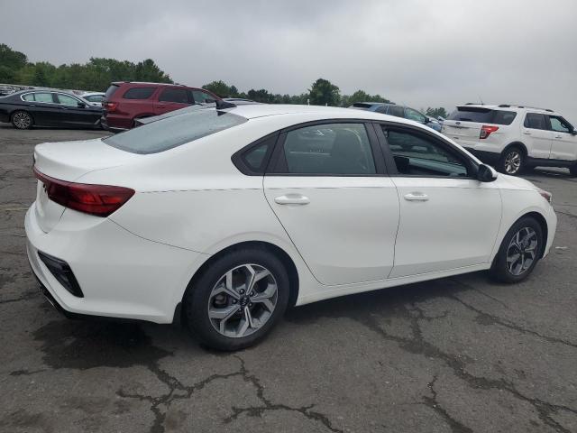 3KPF24AD5KE117290 - 2019 KIA FORTE FE WHITE photo 3