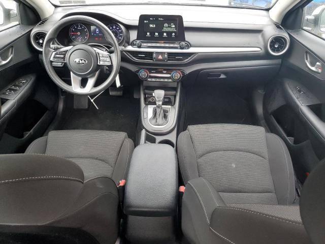 3KPF24AD5KE117290 - 2019 KIA FORTE FE WHITE photo 8