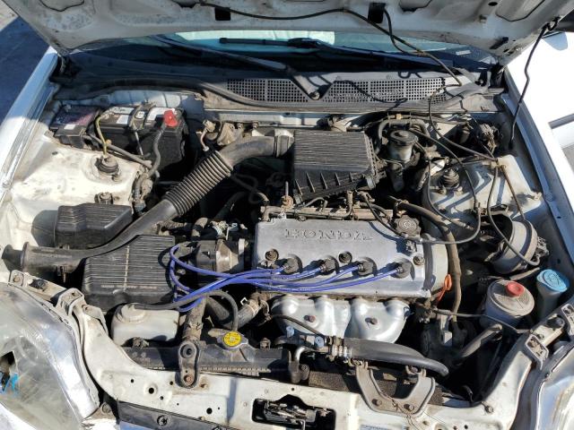 2HGEJ6676YH598520 - 2000 HONDA CIVIC LX WHITE photo 11