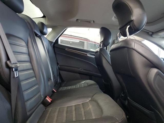 3FA6P0HR5DR292619 - 2013 FORD FUSION SE WHITE photo 10