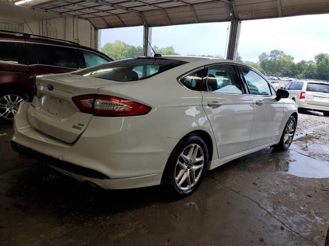 3FA6P0HR5DR292619 - 2013 FORD FUSION SE WHITE photo 3