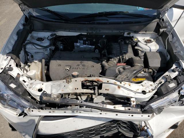 4A4AR3AU5EE013133 - 2014 MITSUBISHI OUTLANDER SPORT ES WHITE photo 12