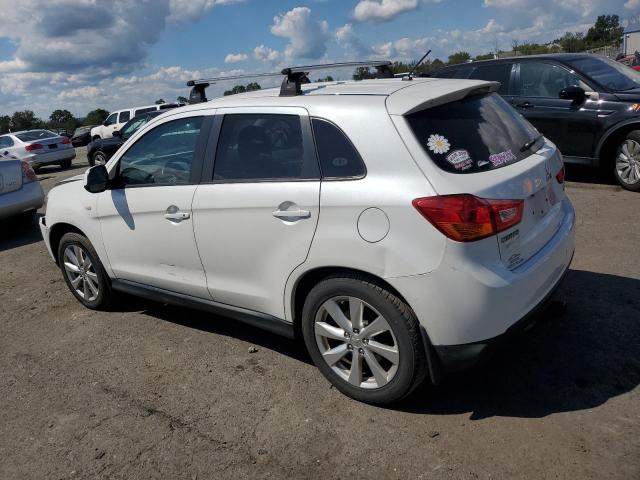 4A4AR3AU5EE013133 - 2014 MITSUBISHI OUTLANDER SPORT ES WHITE photo 2