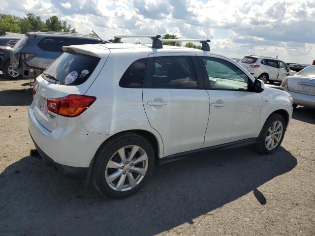 4A4AR3AU5EE013133 - 2014 MITSUBISHI OUTLANDER SPORT ES WHITE photo 3