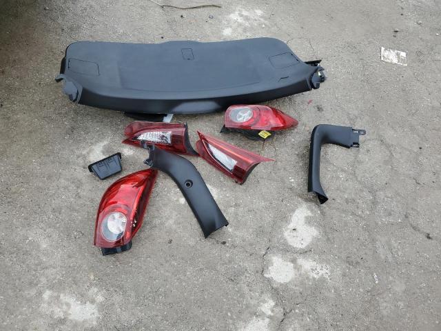 3MZBN1L38JM204224 - 2018 MAZDA 3 TOURING Սպիտակ լուսանկար 13