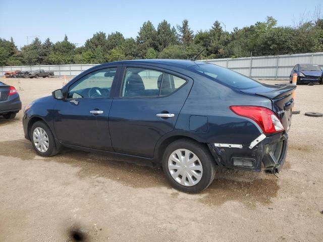 3N1CN7AP9GL910653 - 2016 NISSAN VERSA S BLUE photo 2