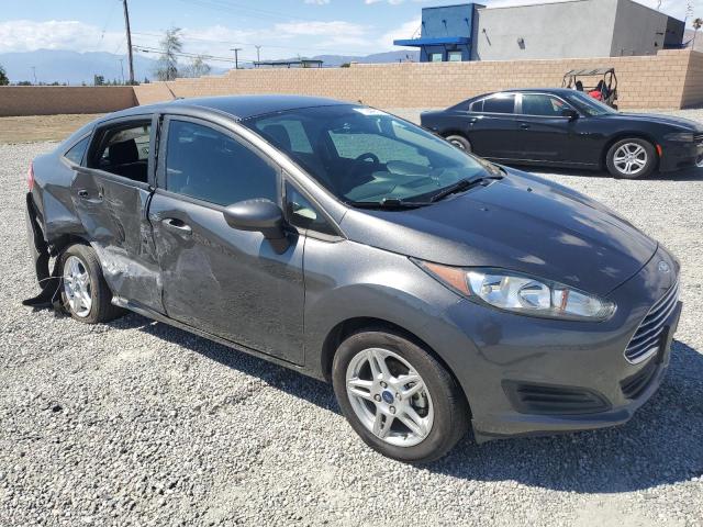 3FADP4BJ5KM166126 - 2019 FORD FIESTA SE 灰色 照片 4