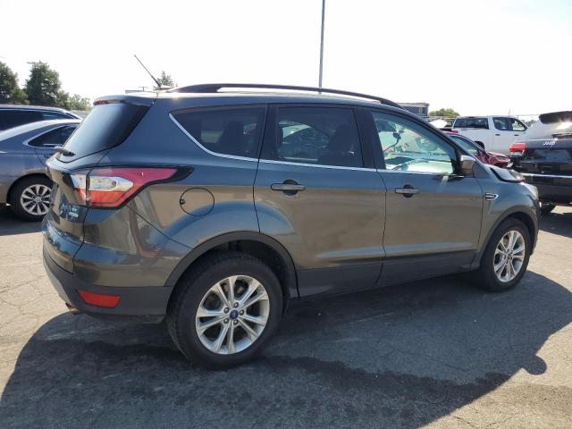 1FMCU0GD1JUA29314 - 2018 FORD ESCAPE SE GRAY photo 3