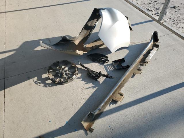 5YFB4MDE4RP101975 - 2024 TOYOTA COROLLA LE SILVER photo 12