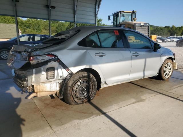 5YFB4MDE4RP101975 - 2024 TOYOTA COROLLA LE SILVER photo 3