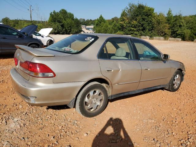 1HGCG56472A035844 - 2002 HONDA ACCORD LX GOLD photo 3