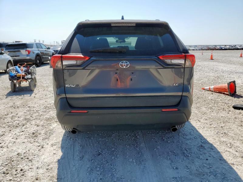 2T3H1RFV7MC116452 - 2021 TOYOTA RAV4 LE CHARCOAL photo 6