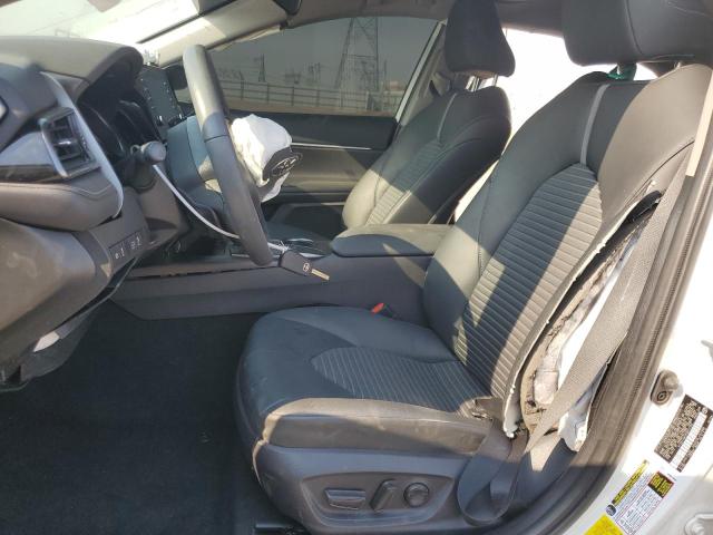 4T1G11AK3PU811162 - 2023 TOYOTA CAMRY SE NIGHT SHADE WHITE photo 7