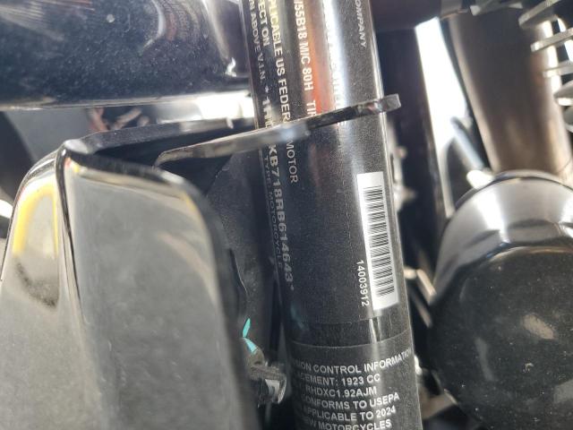 1HD1KB718RB614643 - 2024 HARLEY-DAVIDSON FLHX 黑色 照片 8