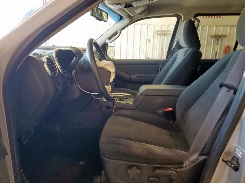 1FMEU63E19UA17721 - 2009 FORD EXPLORER XLT SILVER photo 7