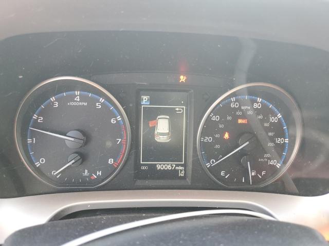 JTMZFREV2JJ155854 - 2018 TOYOTA RAV4 LE Beyaz fotoğraf 9