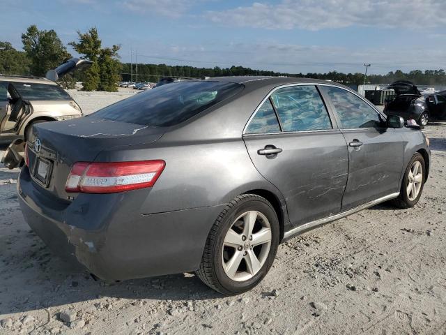 4T1BF3EK5BU722073 - 2011 TOYOTA CAMRY BASE ნაცრისფერი ფოტო 3