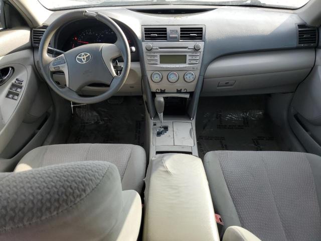 4T1BF3EK5BU722073 - 2011 TOYOTA CAMRY BASE ნაცრისფერი ფოტო 8
