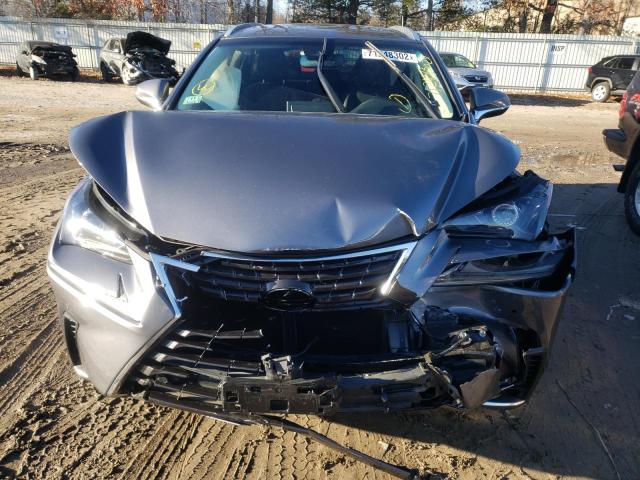 JTJBARBZ4K2203497 - 2019 LEXUS NX 300 BASE შავი ფოტო 5