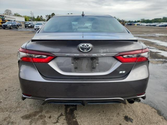 4T1G11AK3PU810402 - 2023 TOYOTA CAMRY SE NIGHT SHADE GRAY photo 6