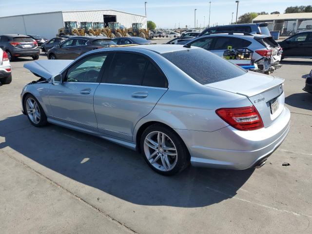 WDDGF8AB5EA902145 - 2014 MERCEDES-BENZ C 300 4MATIC SILVER photo 2