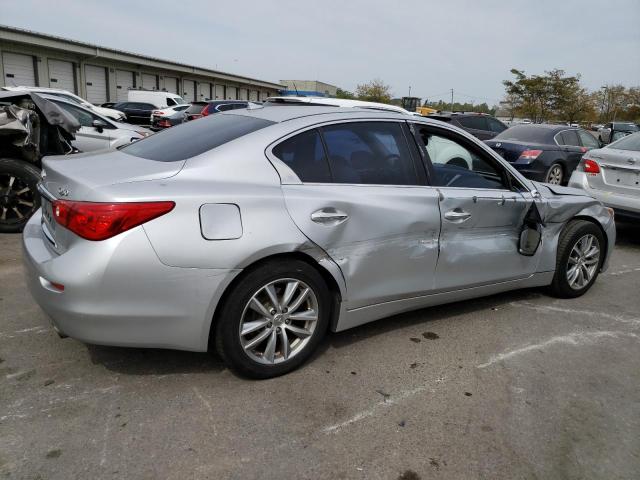 JN1BV7AP1FM333973 - 2015 INFINITI Q50 BASE SILVER photo 3