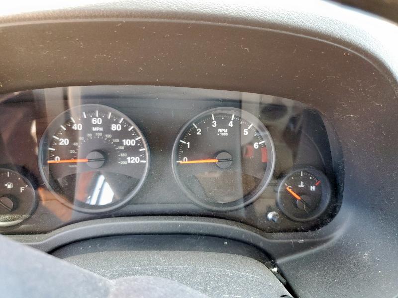 1J4NF1FB3BD216577 - 2011 JEEP COMPASS SPORT GRAY photo 9