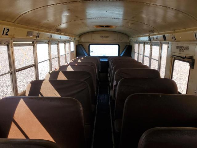 4DRBJABN04A968583 - 2004 IC CORPORATION 3000 YELLOW photo 11